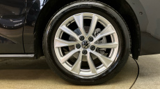 Volkswagen Multivan 2.0 TDI Life 5dr DSG Diesel Estate